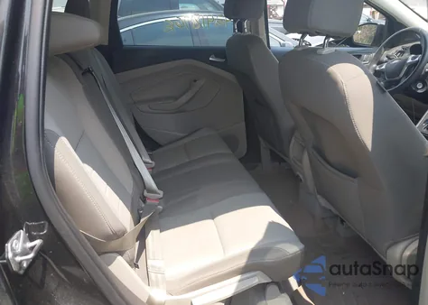 2014 Ford Escape Se z USA, uszkodzony, nr VIN 1FMCU9GX3EUE44669